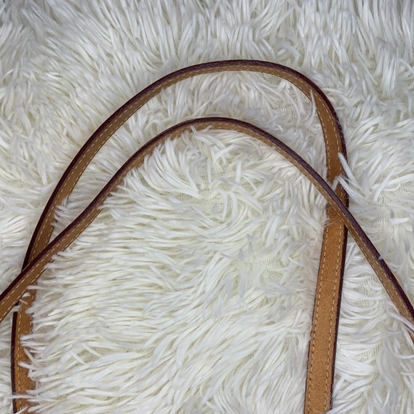 Dooney & Bourke Lexington Shopper Handbag - Picture 5 of 16